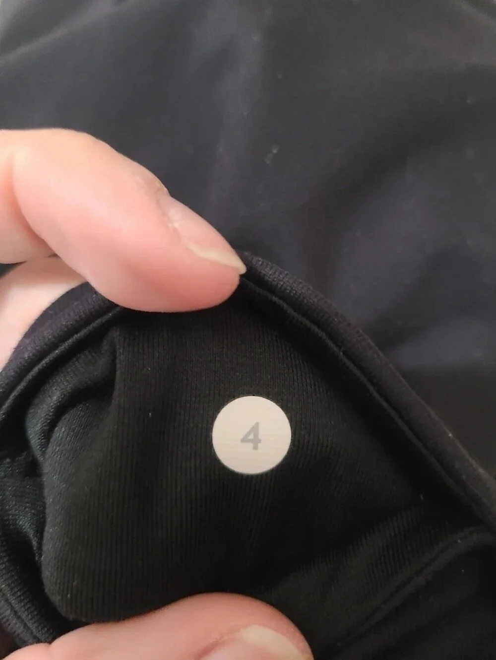 lululemon athletica minor pilling